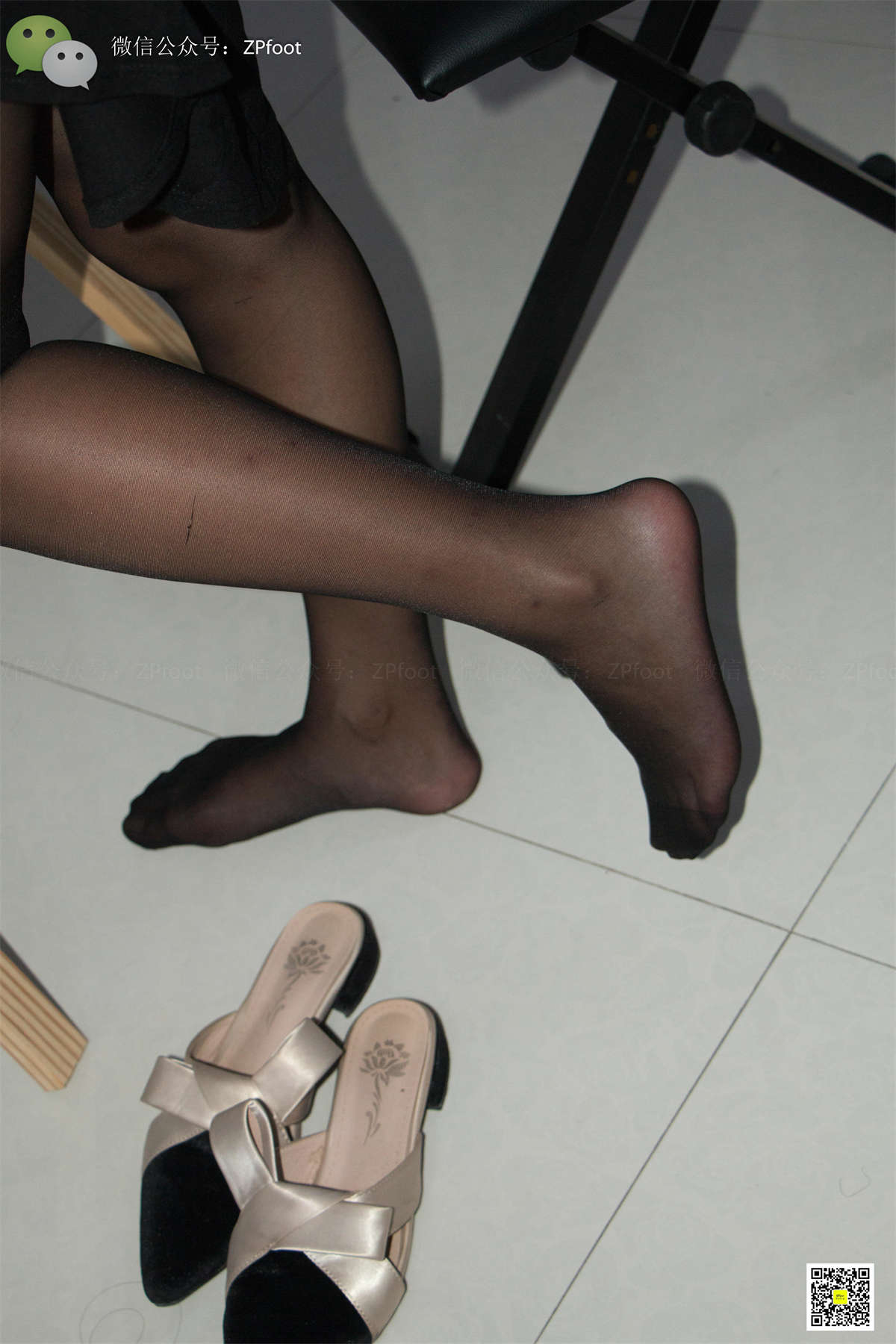 图片[2]-LSS山茶摄影 NO.009 芍药的黑丝-日更街拍