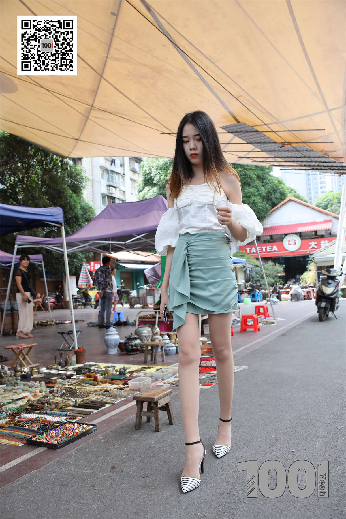 图片[2]-IESS异思趣向 一千零一夜072 西瓜 逛古玩城2-日更街拍