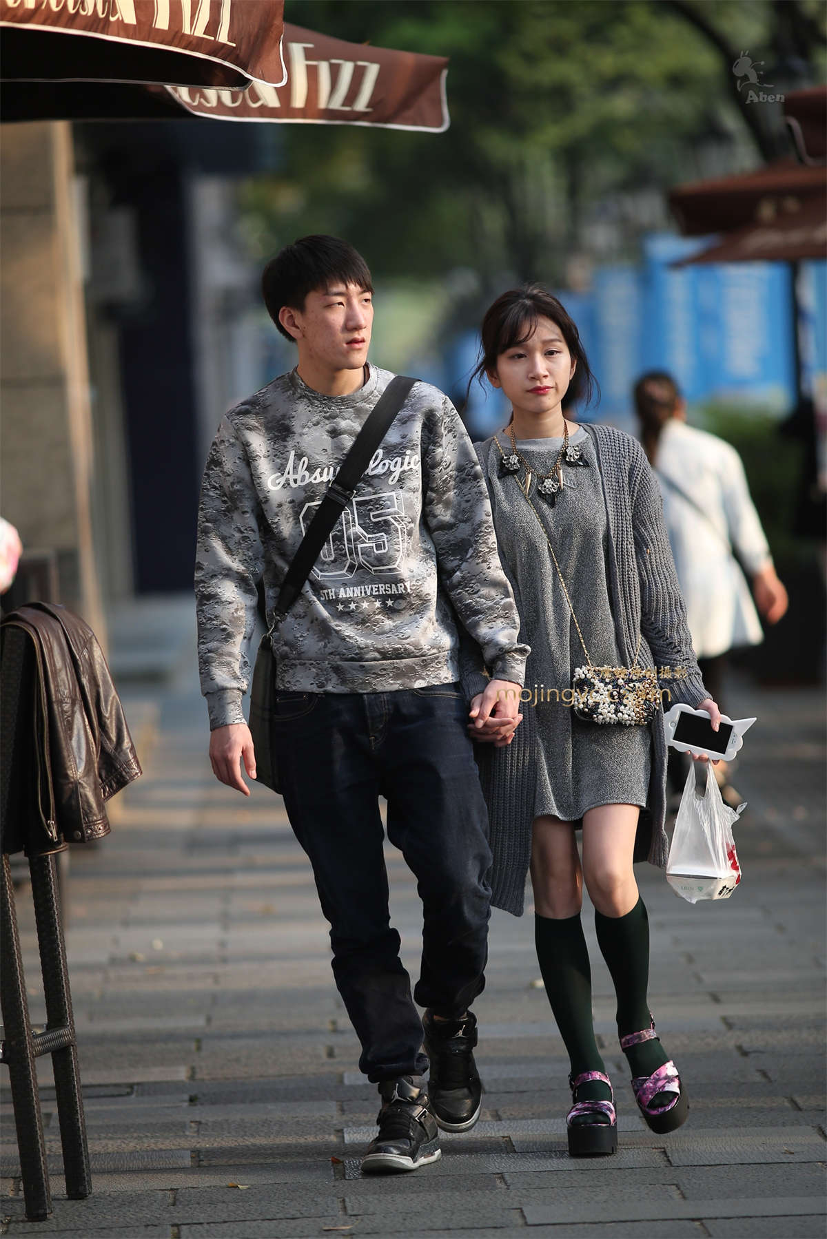 图片[2]-阿奔.韩系潮侣 项链 针织衫 长筒袜 厚底鞋.10p-日更街拍