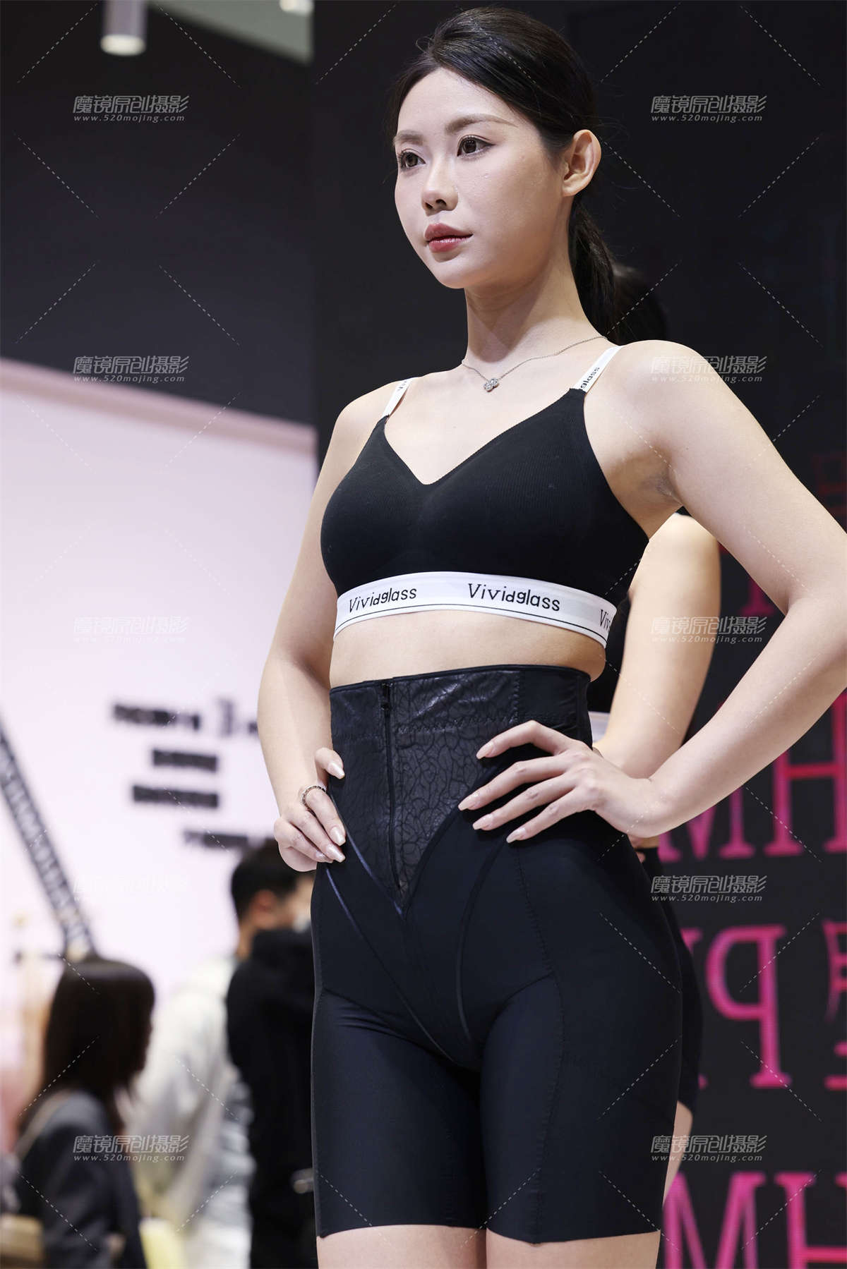 图片[2]-20250318气场全开-日更街拍