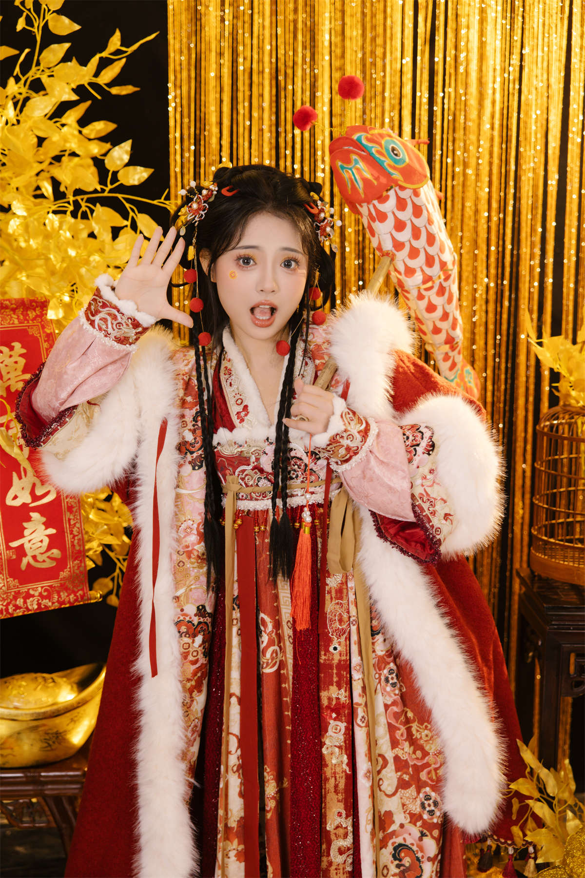 YITUYU艺图语 2025.01.30 蛇年大吉 衔鹿插图1