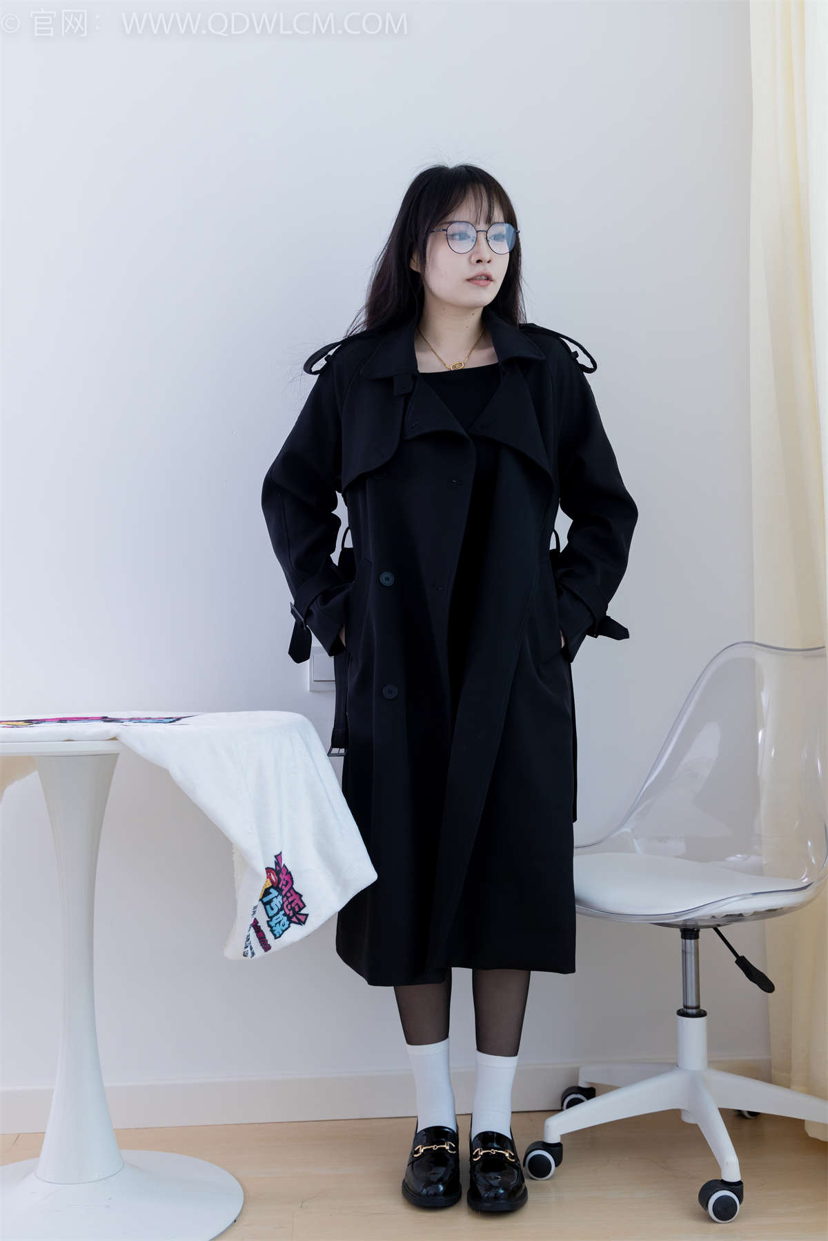 图片[2]-物恋传媒 NO.1825 小酒-一帘幽梦-日更街拍