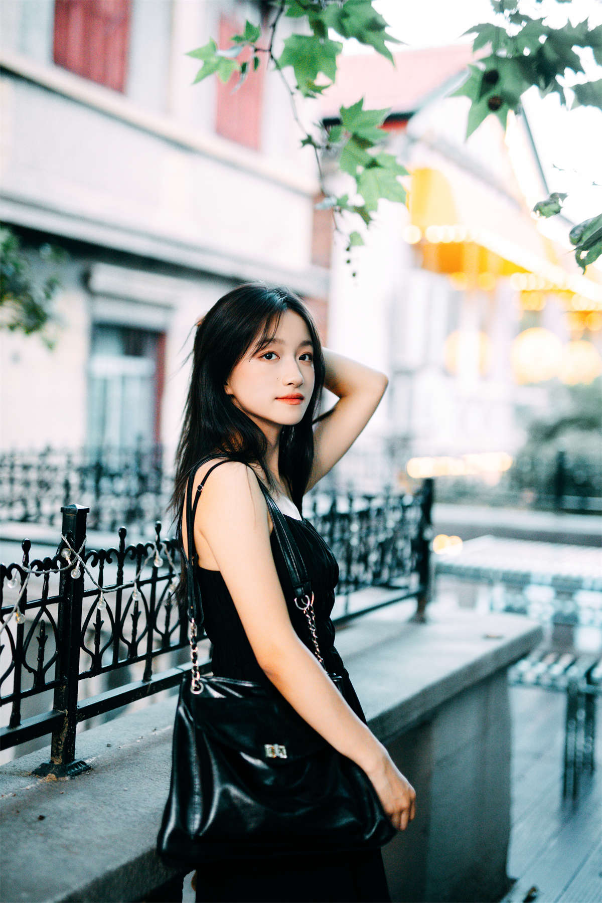 YITUYU艺图语 2024.07.29 黎明前的咖啡馆 钰儿插图1