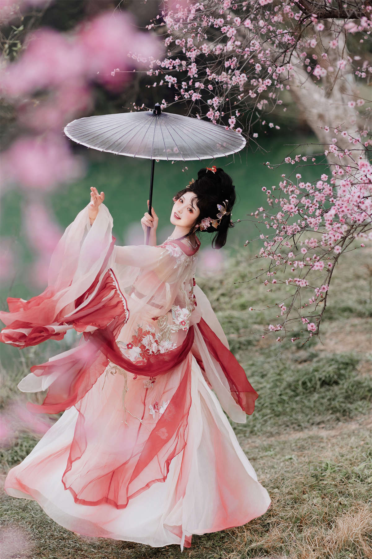 YITUYU艺图语 2024.07.29 世间温柔 璐璐haley-日更街拍