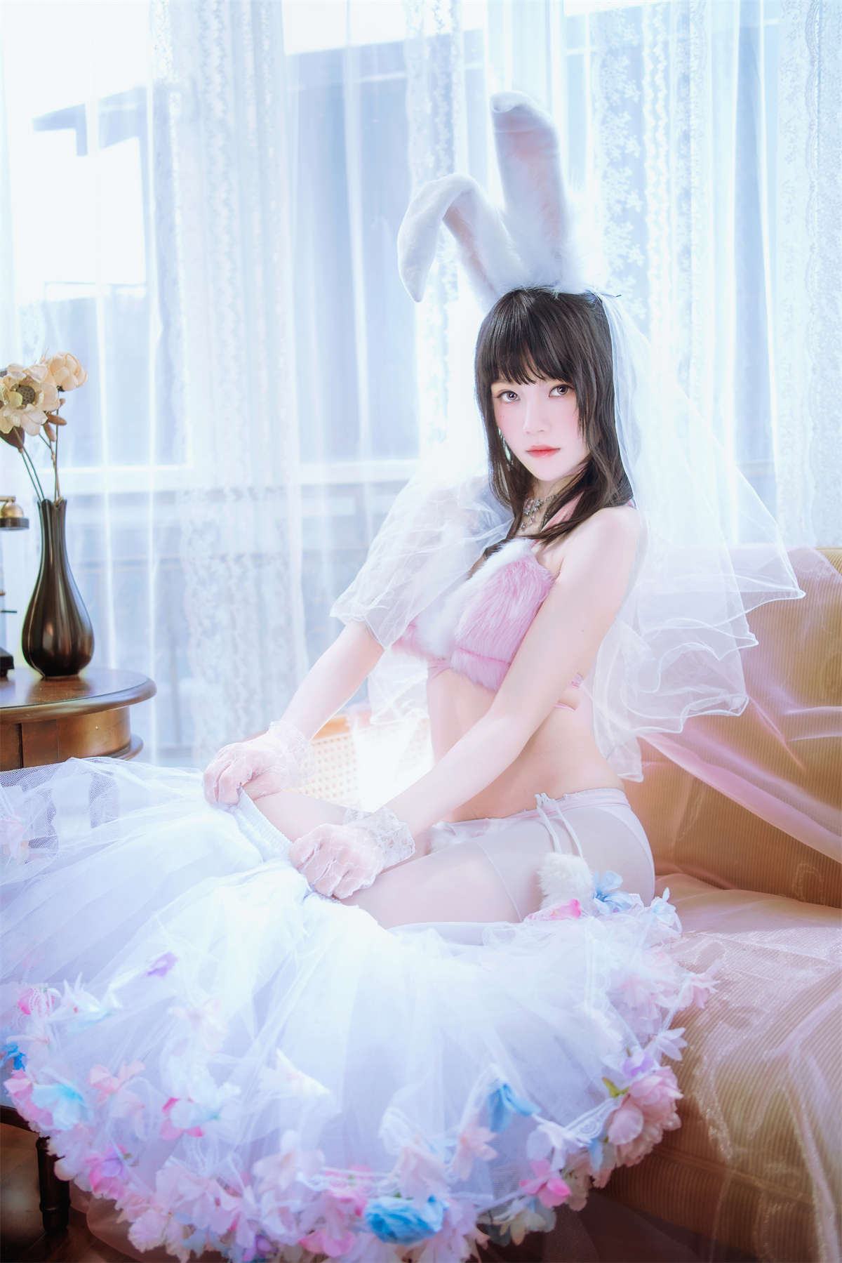 桜桃喵 – 花嫁兔-日更街拍