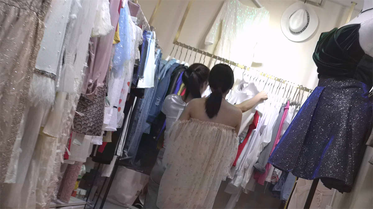 图片[2]-气质姐妹花-日更街拍