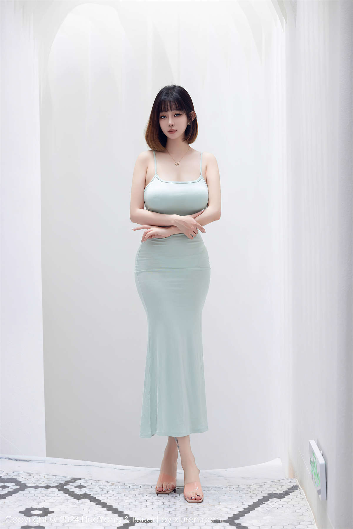 图片[2]-HuaYang花漾show 2024.06.28 VOL.586 王雨纯-日更街拍