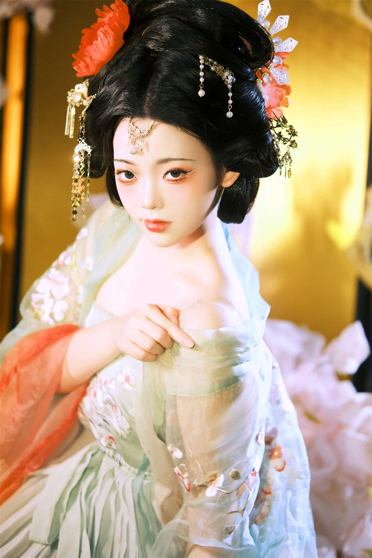 YITUYU艺图语 2024.01.15 迷金贵妃 公孙玲依-日更街拍