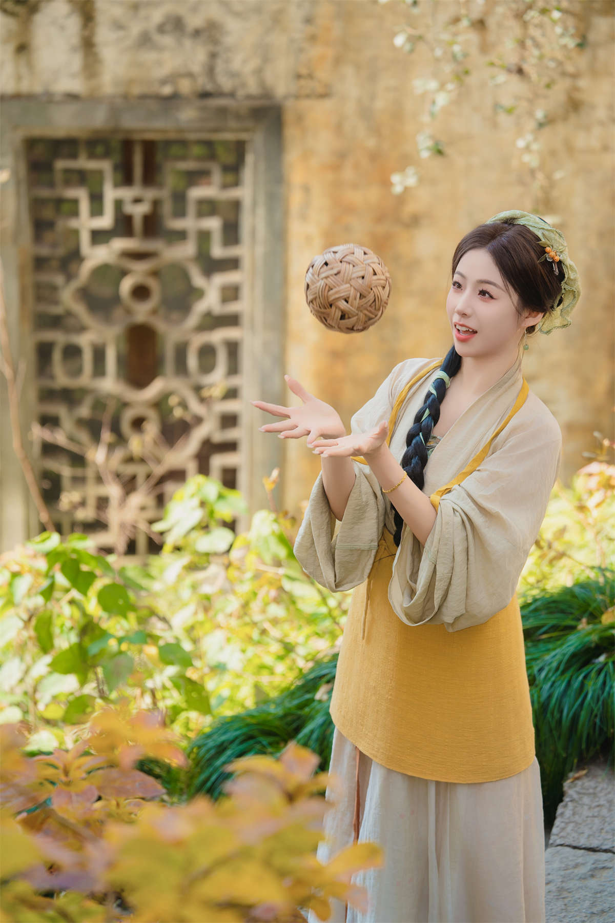 YITUYU艺图语 2025.02.25 小女娘日记 周婷插图1