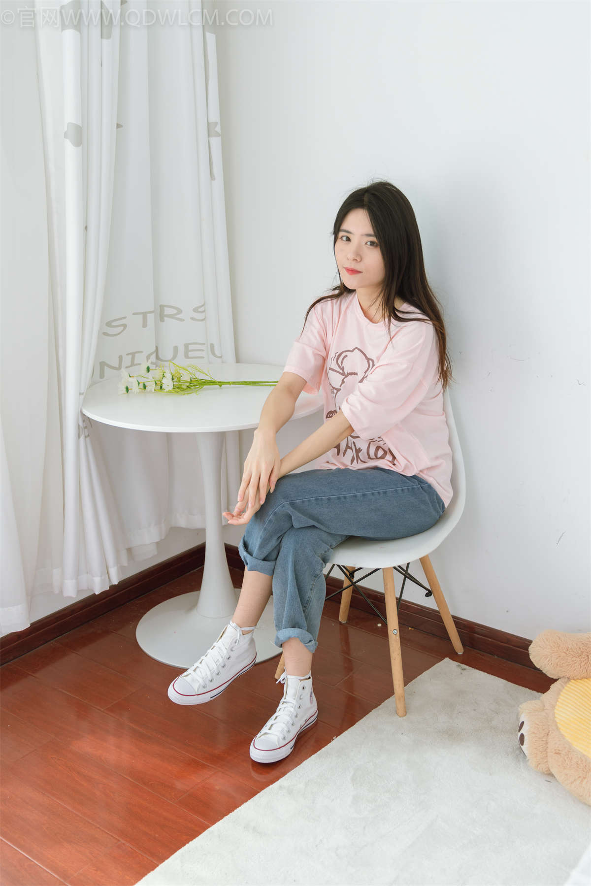 图片[2]-物恋传媒 NO.1185 然然-匡威帆布鞋白色短棉袜(盲盒2)-日更街拍