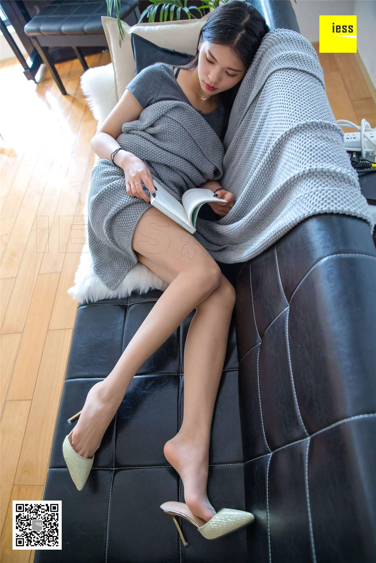 图片[2]-IESS异思趣向 丝享家314期：沙发慵懒的美人七七-日更街拍