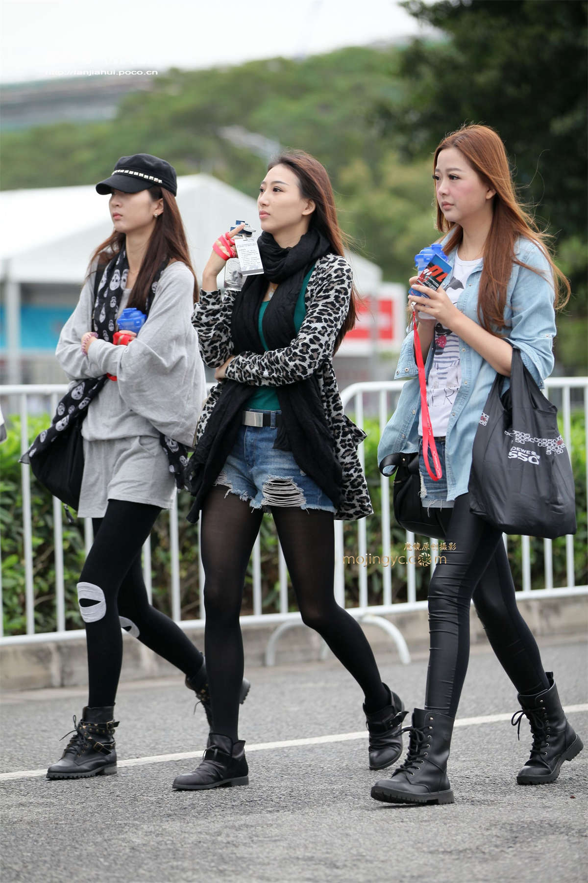 三个长腿美女-日更街拍