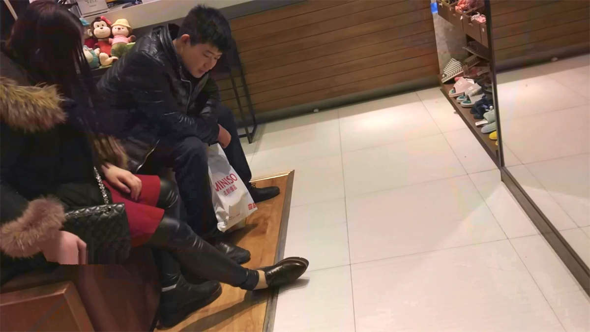 图片[2]-风景都在试鞋时-日更街拍