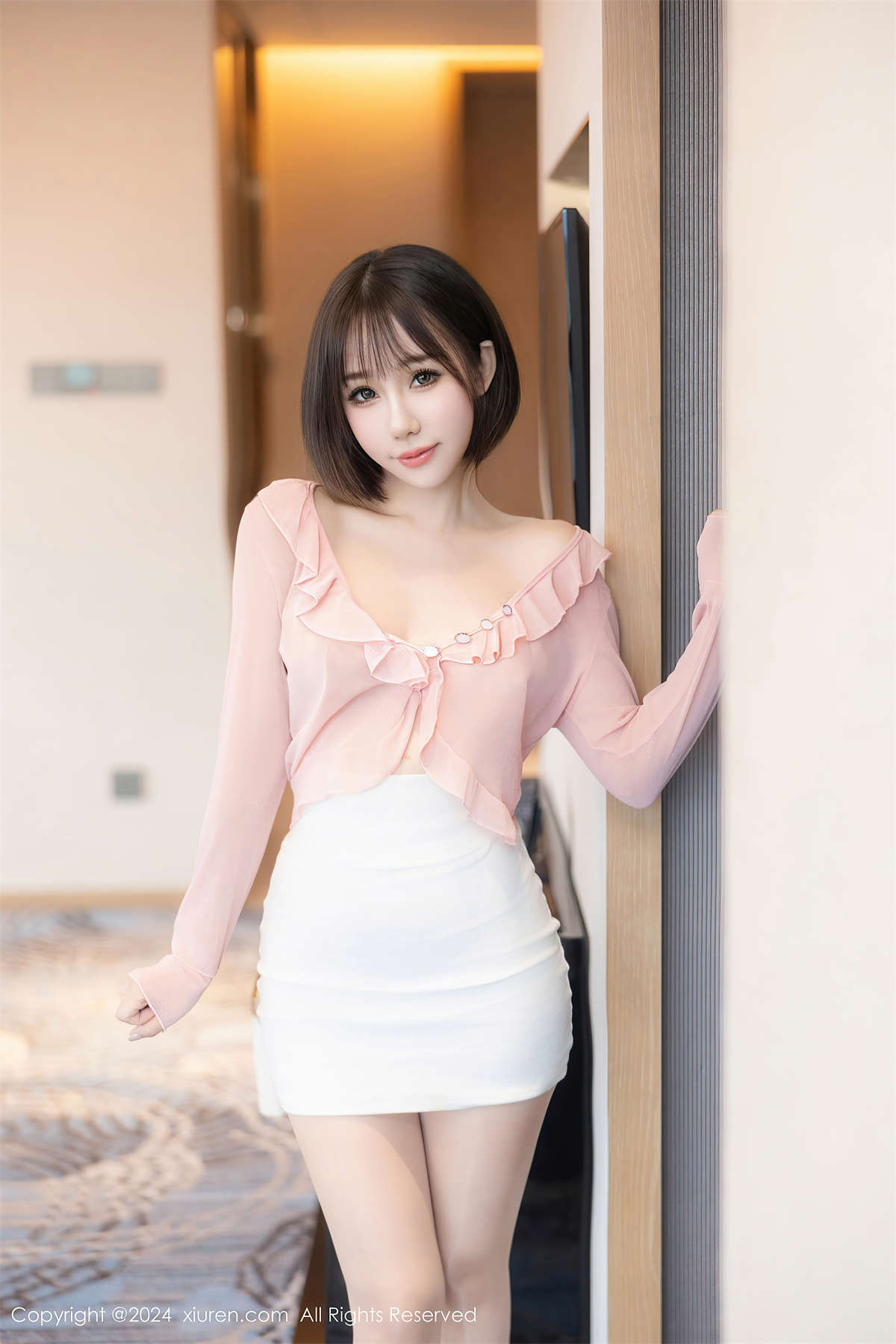 图片[2]-Xiuren秀人网 2024.10.12 NO.9273 波巧酱-日更街拍