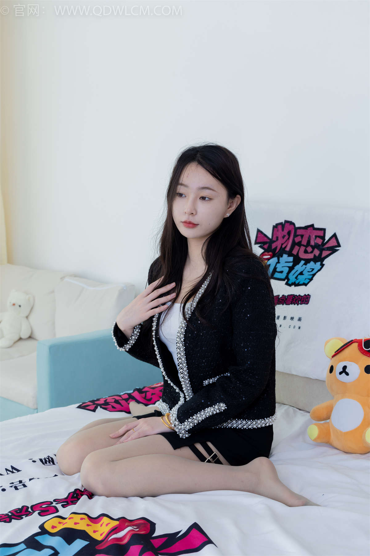 物恋传媒 NO.1898 美兔-岁月静好-日更街拍