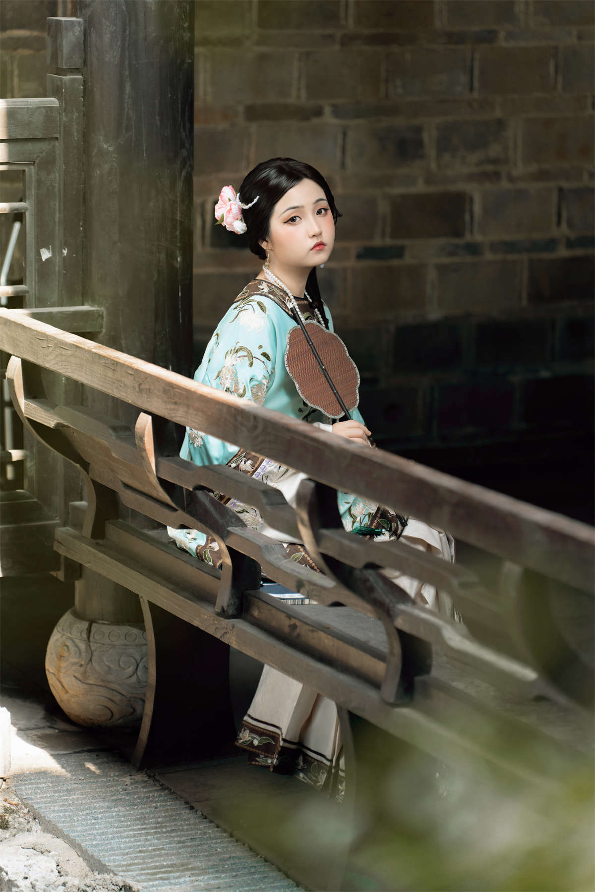 YITUYU艺图语 2025.04.08 春闺梦里 Adèle-日更街拍