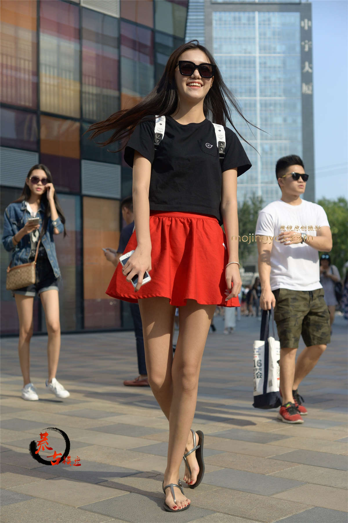 图片[2]-8-4 高颜值，大长腿姐妹-日更街拍