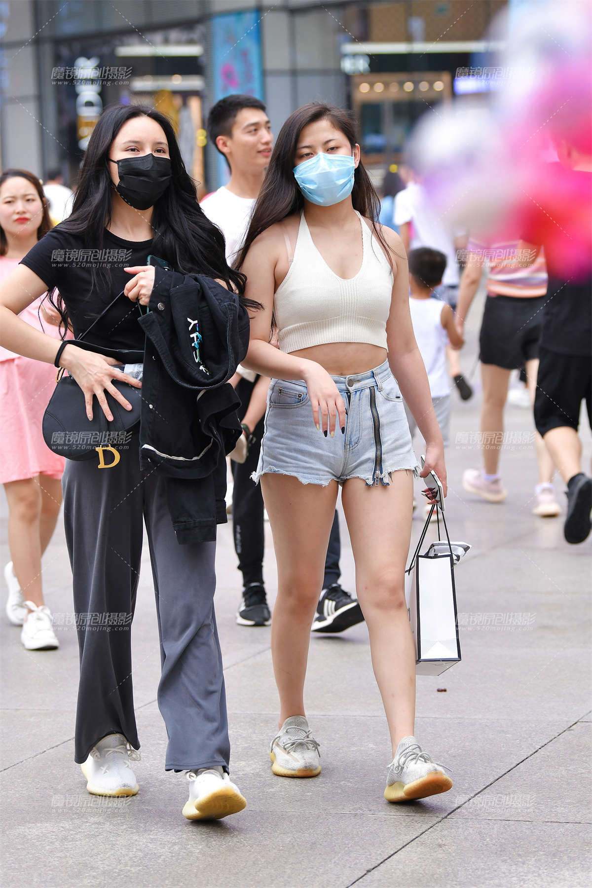 高腰热裤~-日更街拍