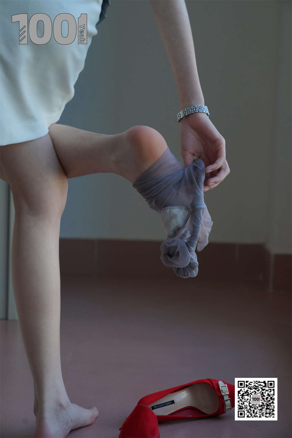 图片[2]-IESS异思趣向 一千零一夜094 草莓 新来的实习老师4-日更街拍