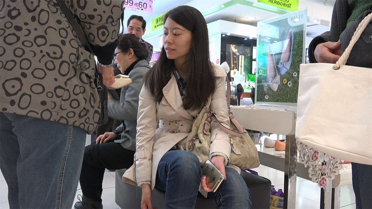 图片[2]-换上高跟气质风格立马变样-日更街拍