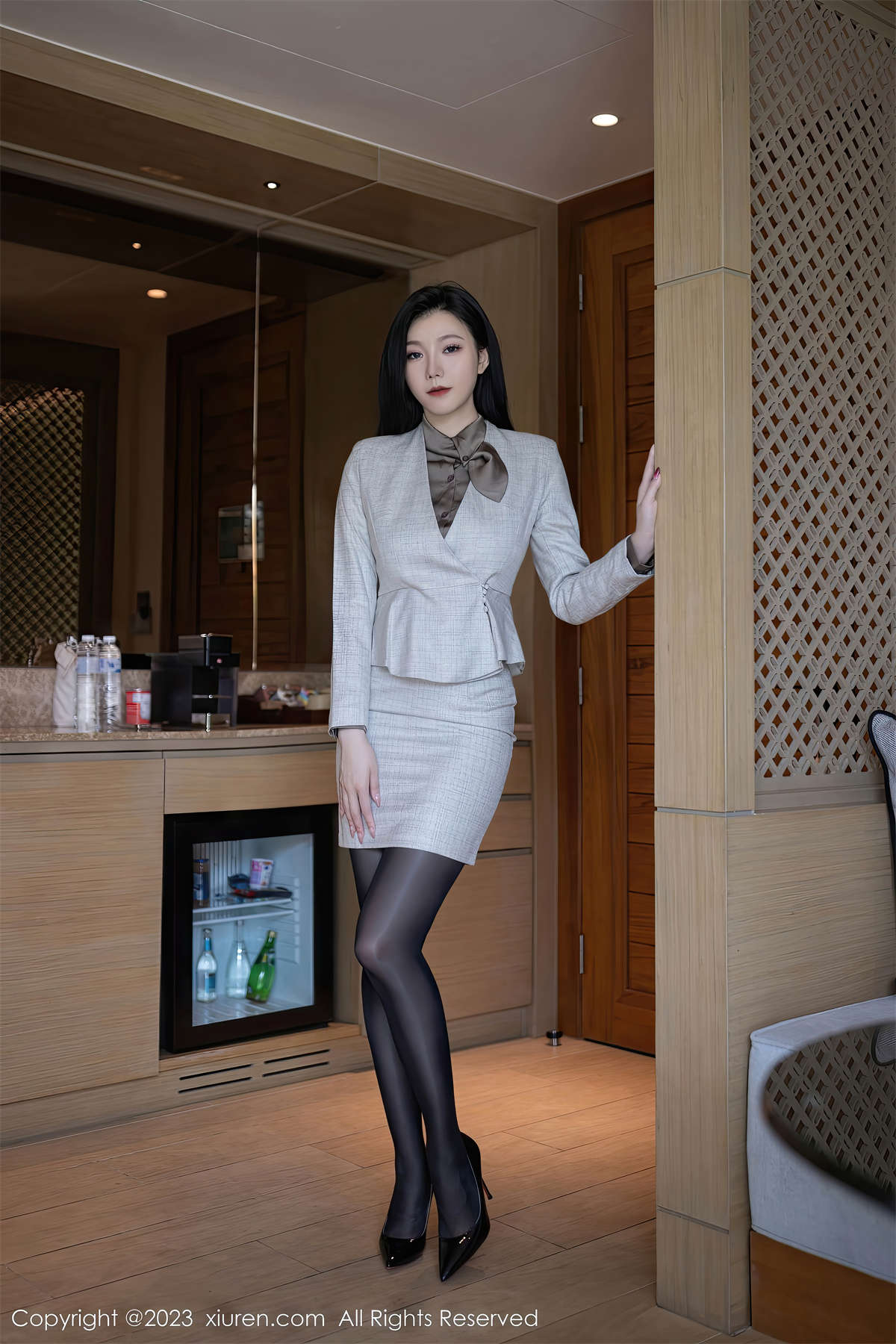 图片[2]-Xiuren秀人网 2023.06.20 No.6951 安然-日更街拍