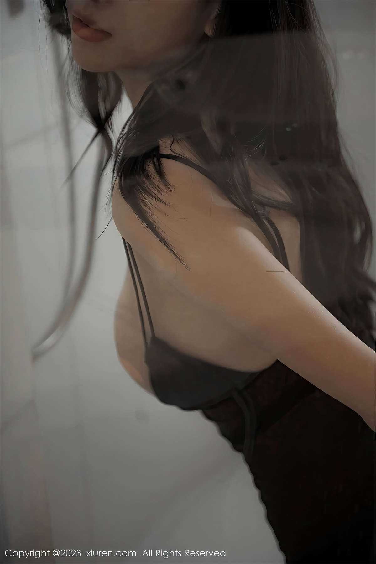 Xiuren秀人网 2023.06.15 No.6916 章芃芃-日更街拍