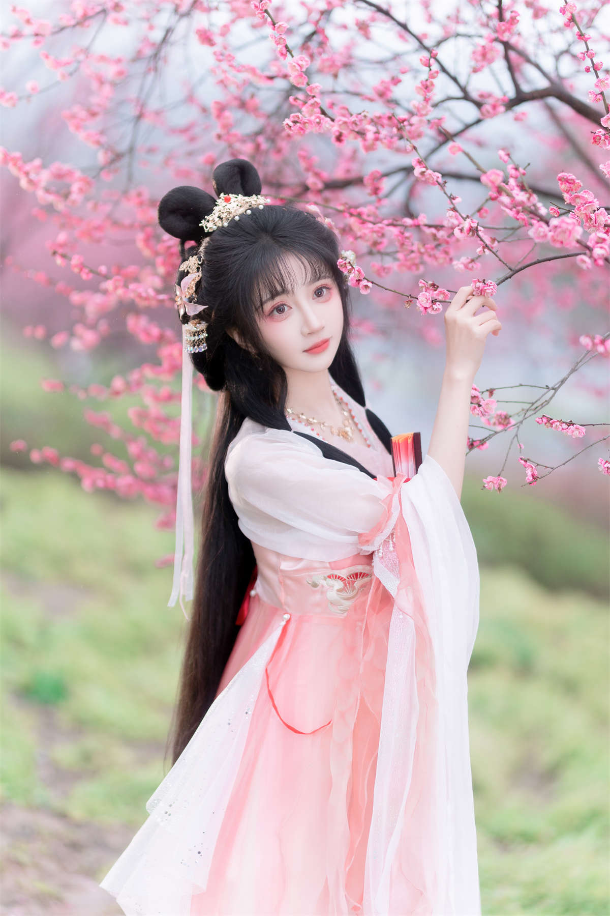 图片[2]-YITUYU艺图语 2025.04.12 春日雪 绮罗生的小苏苏-日更街拍