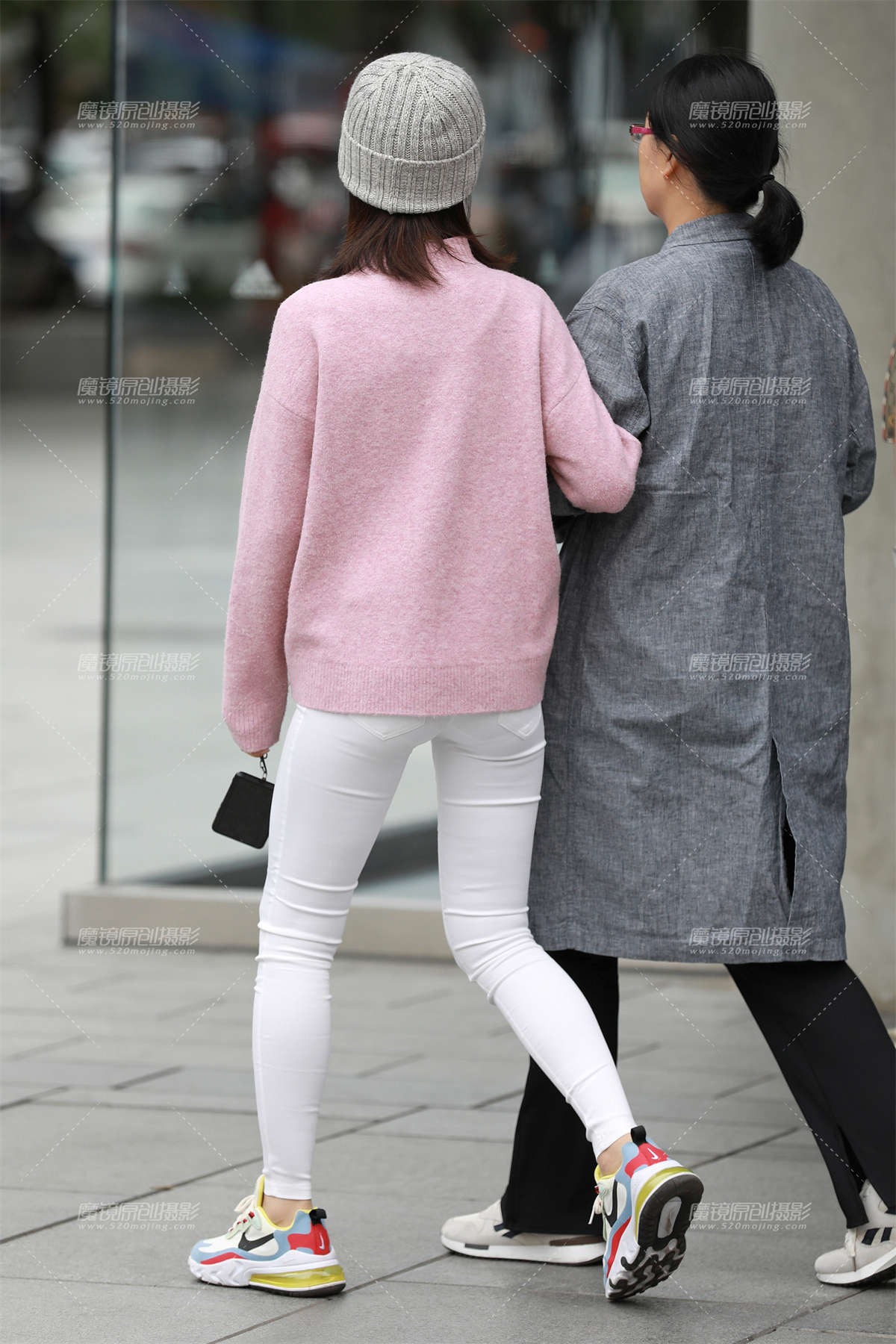 图片[2]-【玻璃赛帖】国庆节陪妈妈逛街的小美女（二）-日更街拍