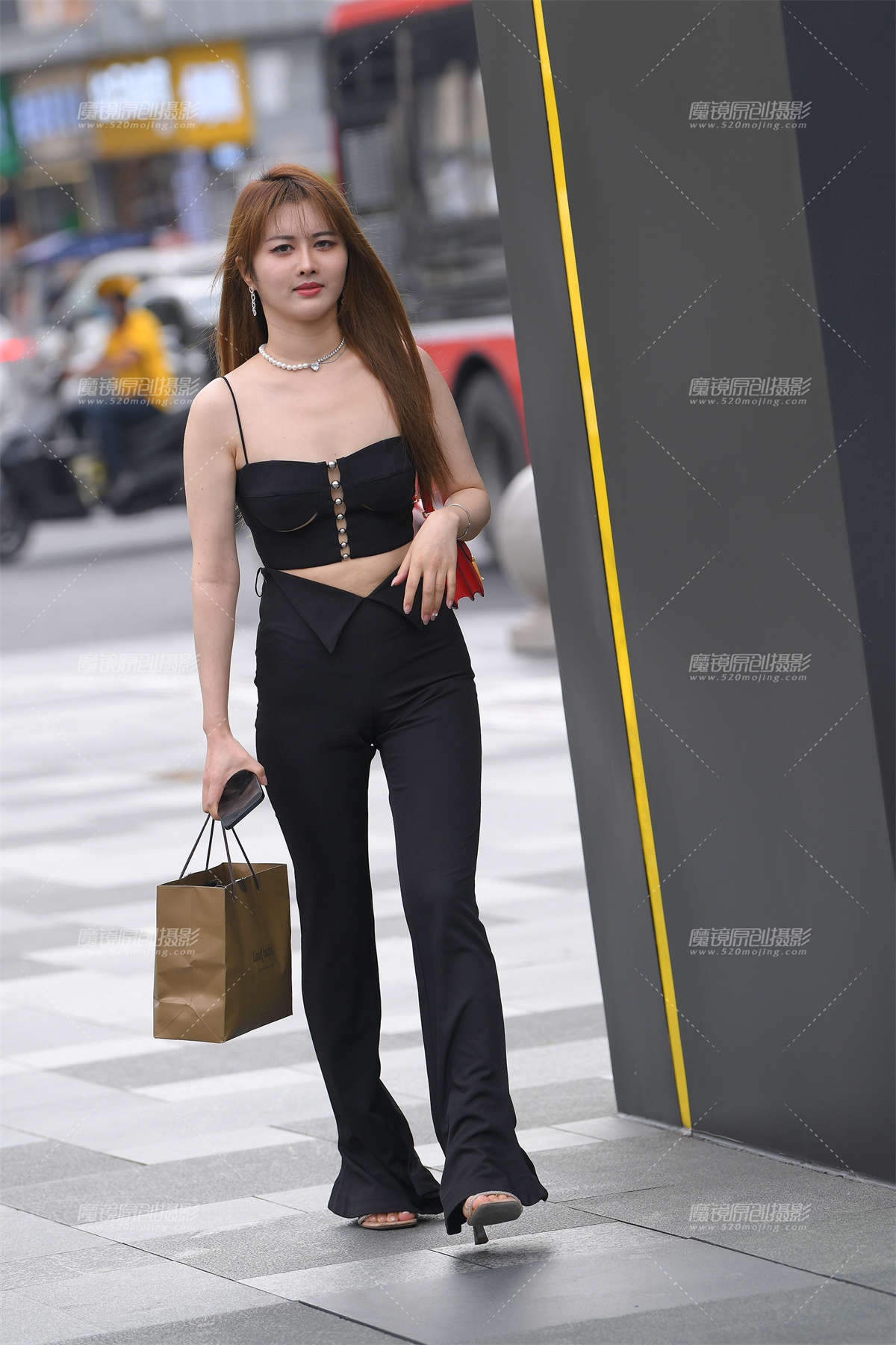 魅力黑裤美女~-日更街拍