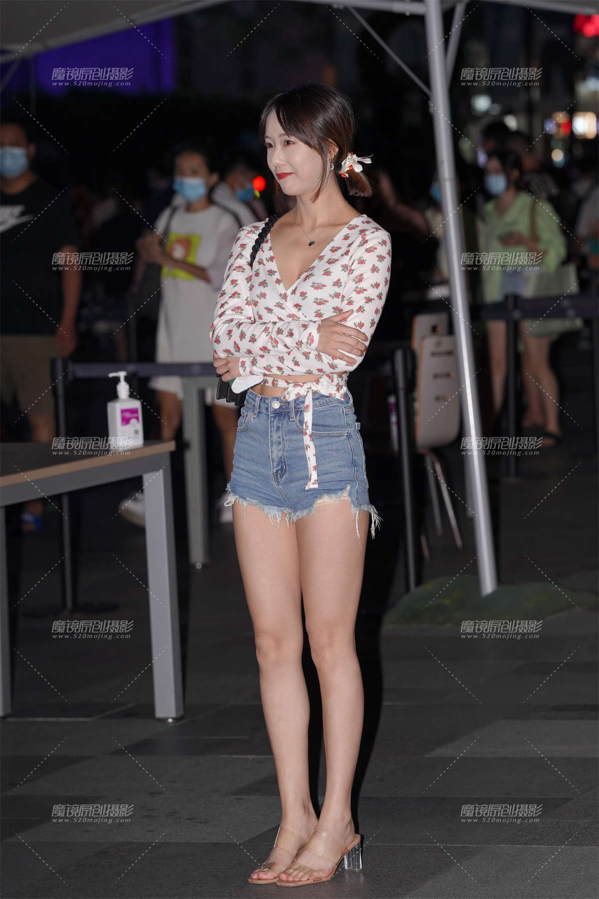 图片[2]-韩系热裤美女-日更街拍