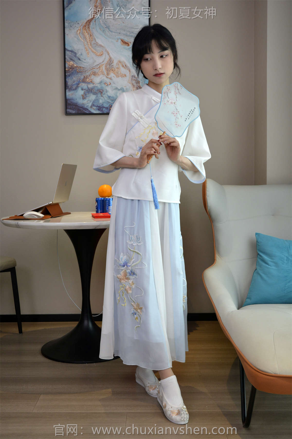 图片[2]-初夏女神 NO.147 柒柒 古往今来-日更街拍