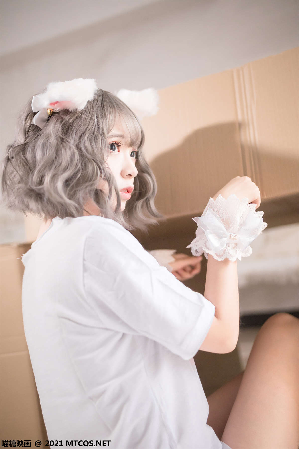 喵糖映画 VOL.359 纱雾和白猫-日更街拍