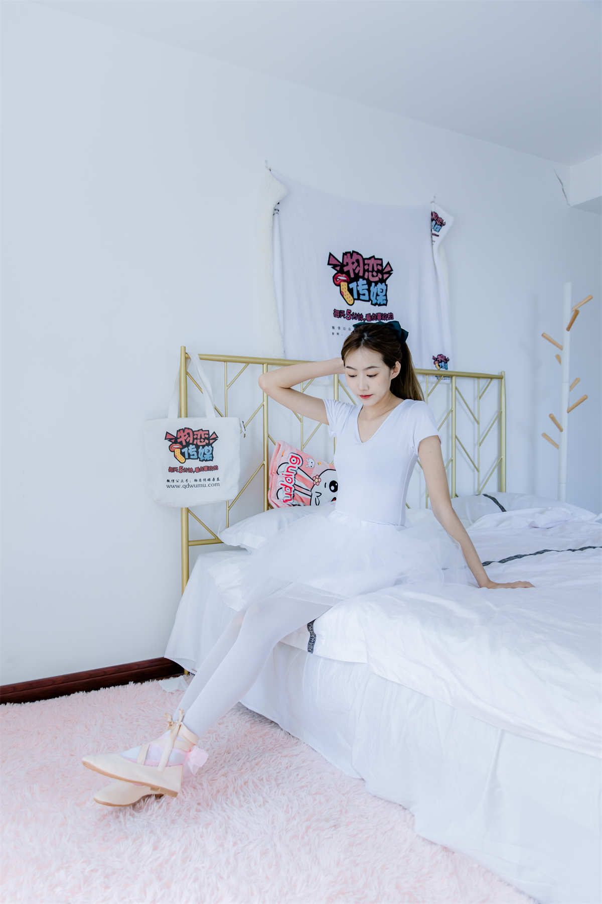 图片[2]-物恋传媒 NO.749期案例：小鹿-繁花如梦-日更街拍