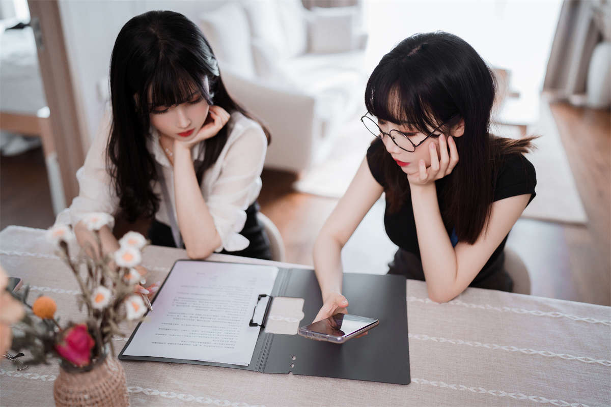 图片[2]-面饼仙儿 NO.119 OL百合-日更街拍