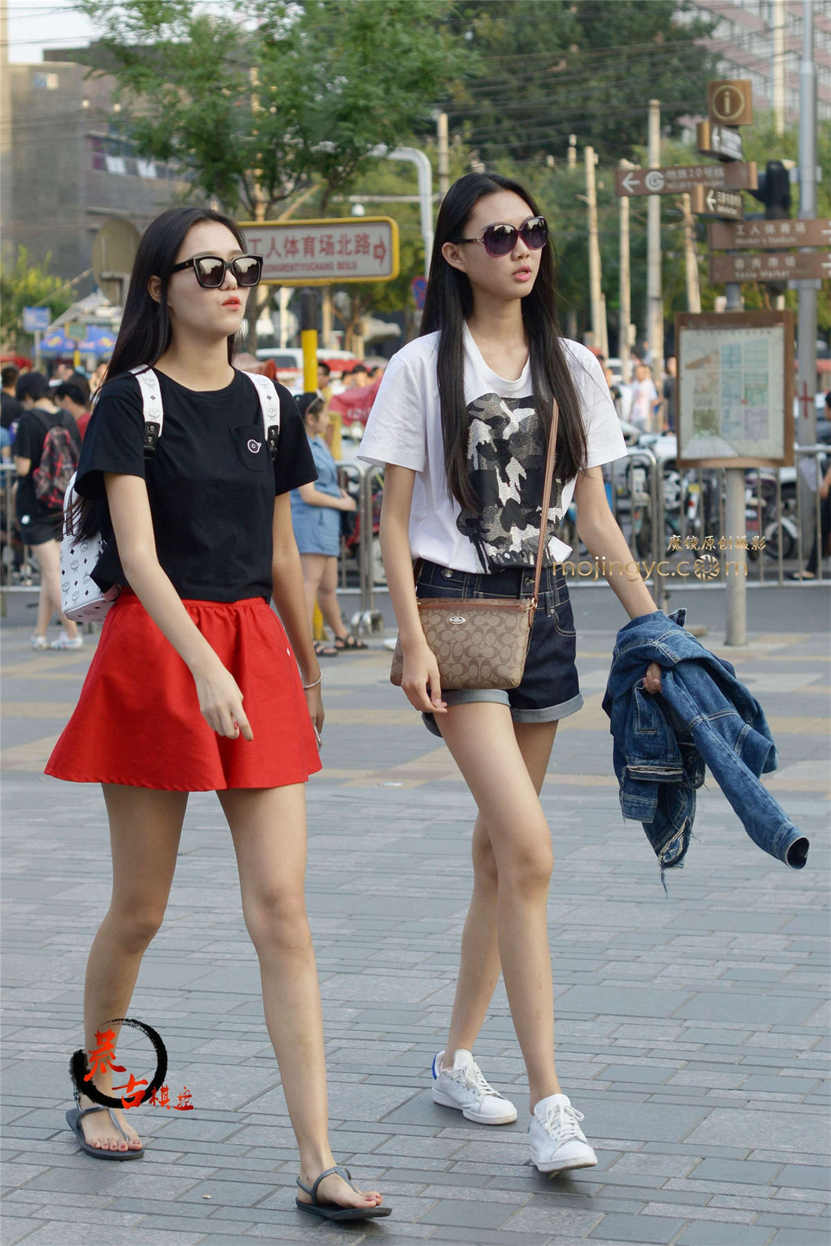 8-6 小红裙子大长腿-日更街拍