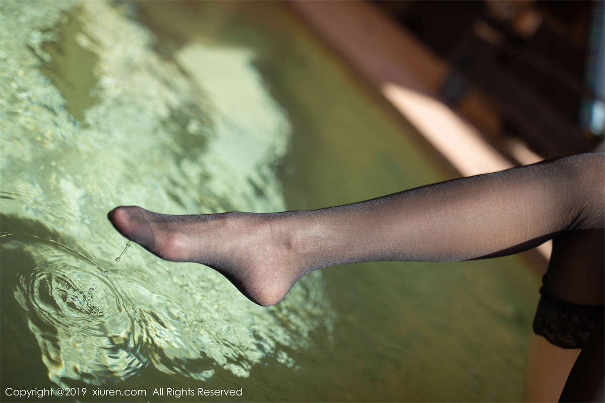 图片[2]-Xiuren秀人网 2019.12.05 NO.1826 陆萱萱-日更街拍