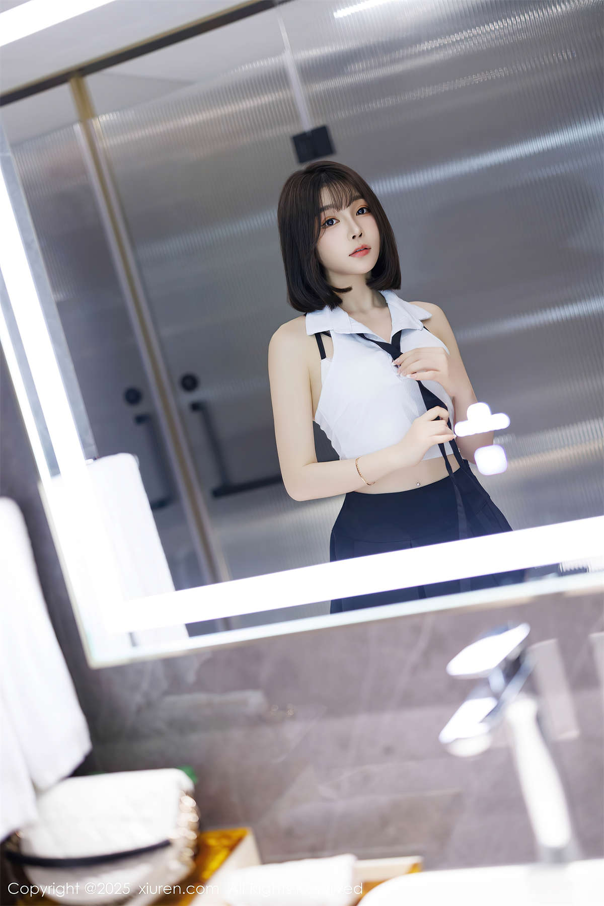 Xiuren秀人网 2025.03.20 NO.10048 徐莉芝Booty-日更街拍