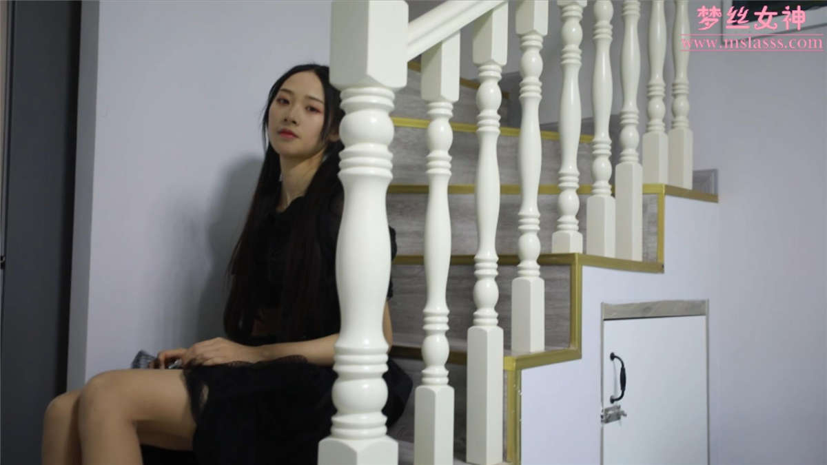 2020.05.18 刚起床的小仙女 诗琪3 视频-日更街拍