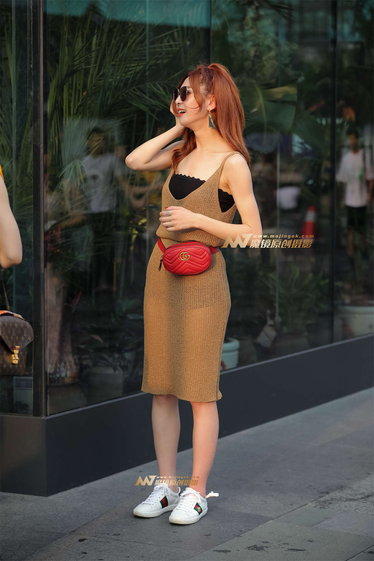 【凯恩赛帖】棕色长裙娓娓而来-日更街拍