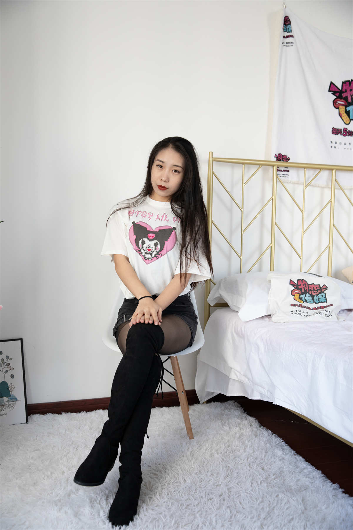 物恋传媒 NO.751期 璐璐-桃花溪-日更街拍