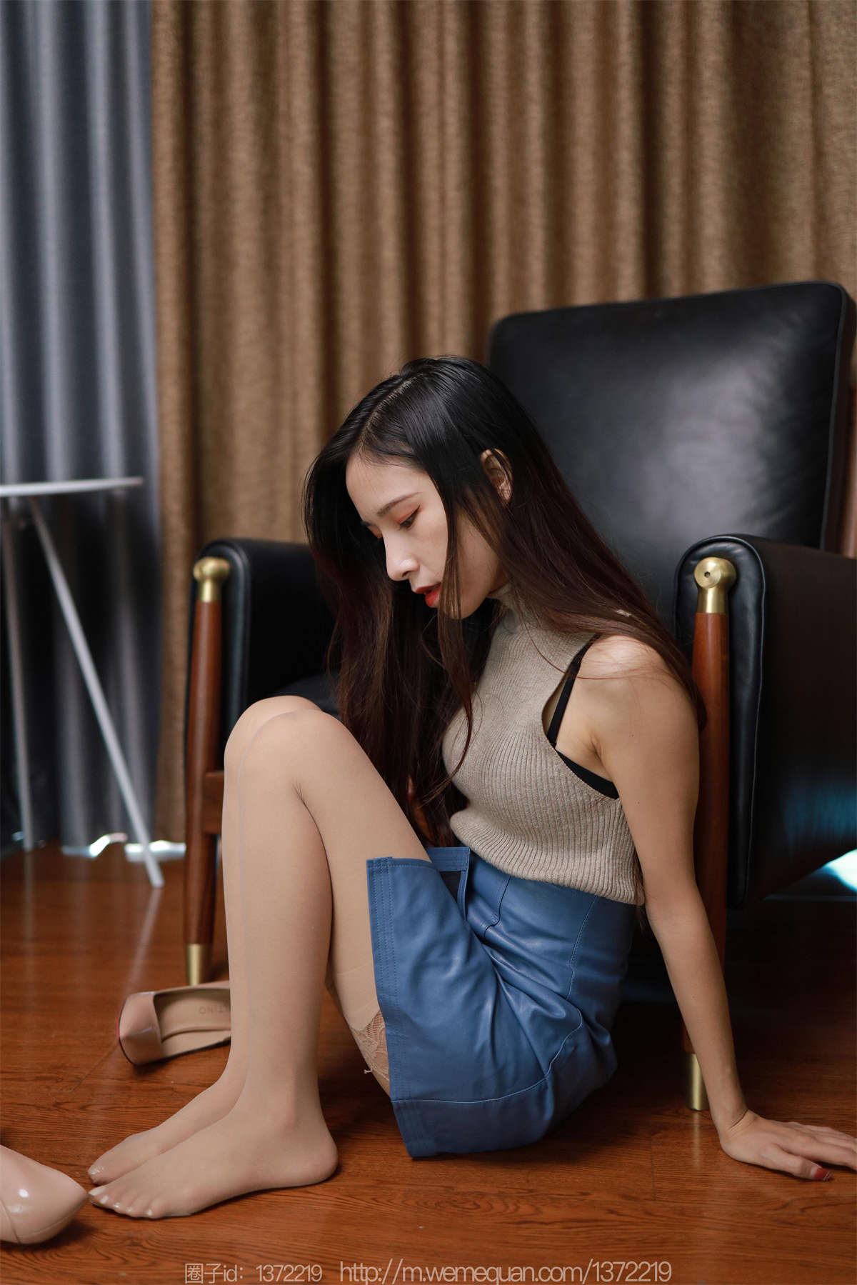 IESS异思趣向 2022.12.16 丝享家1300：美子 拿手绝活-日更街拍