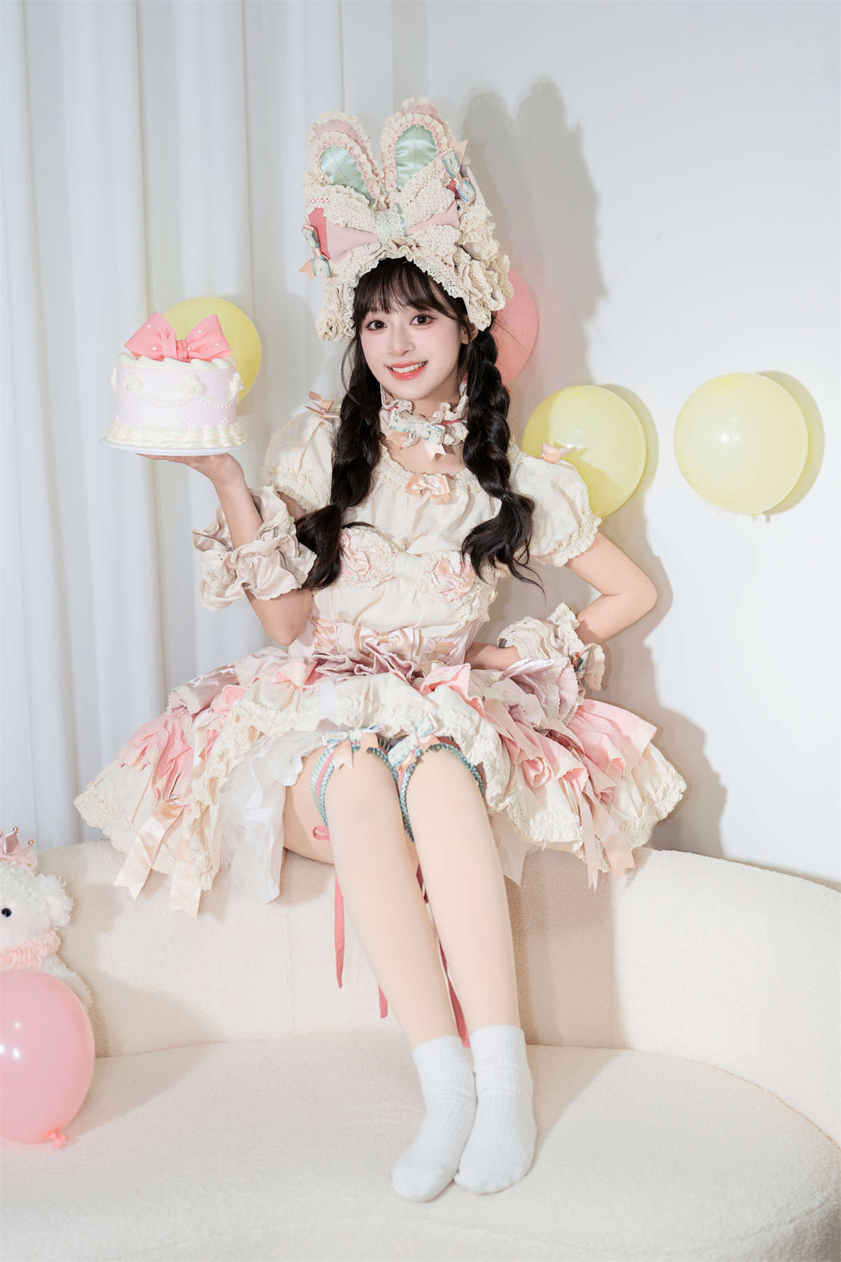 YITUYU艺图语 2025.03.19 小公主 夏芋小年-日更街拍