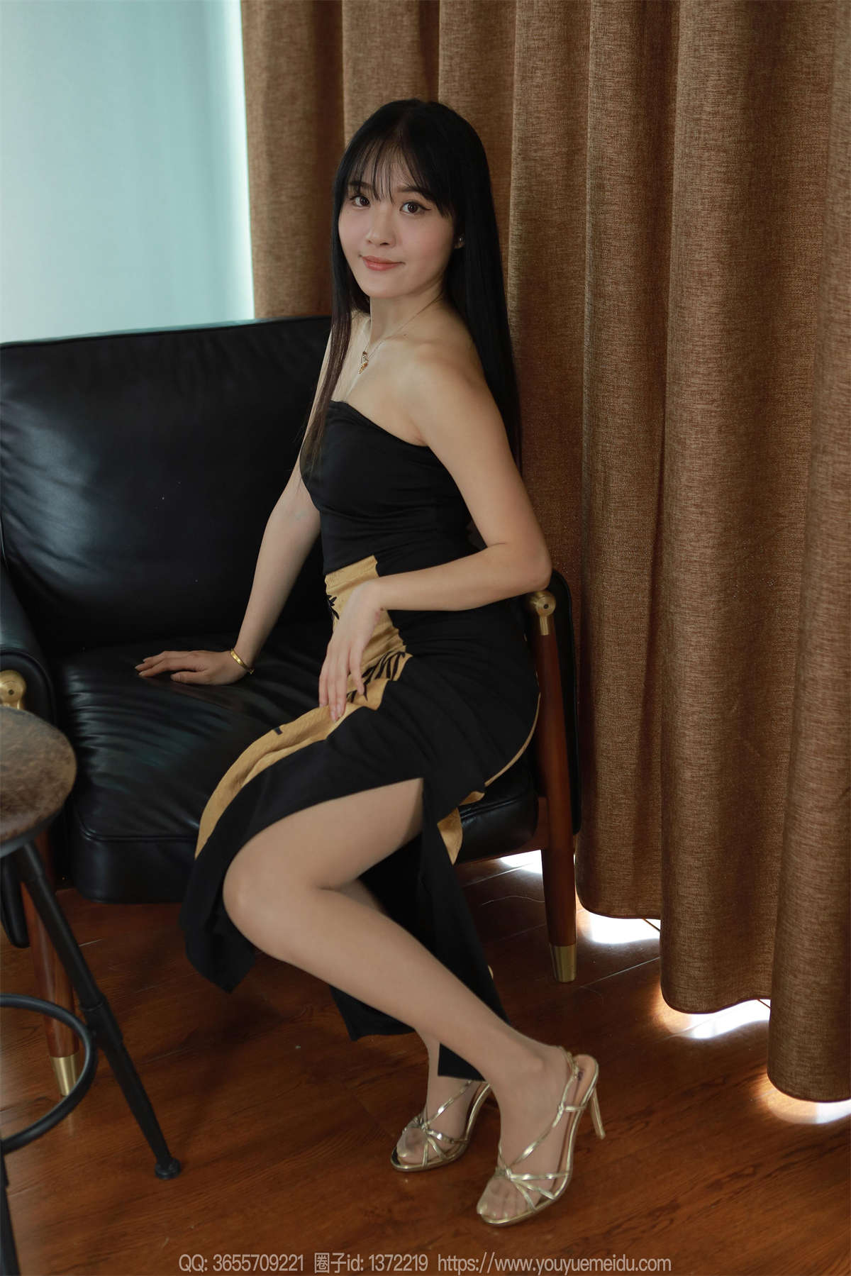 IESS异思趣向 2024.05.23 丝享家1749：婉萍 中式包臀裙-日更街拍