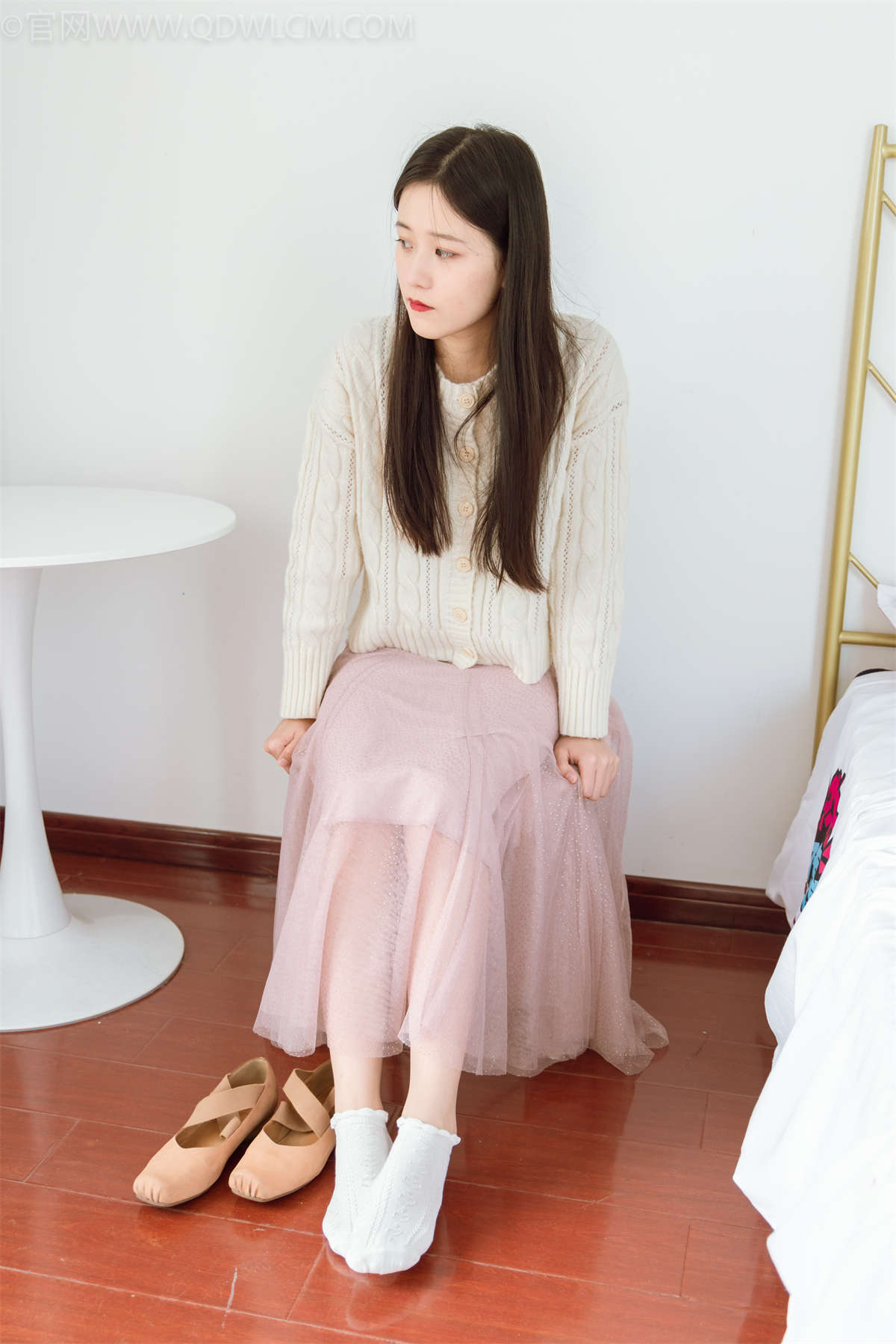 图片[2]-物恋传媒 NO.1013 琴子-时光的舞蹈-日更街拍