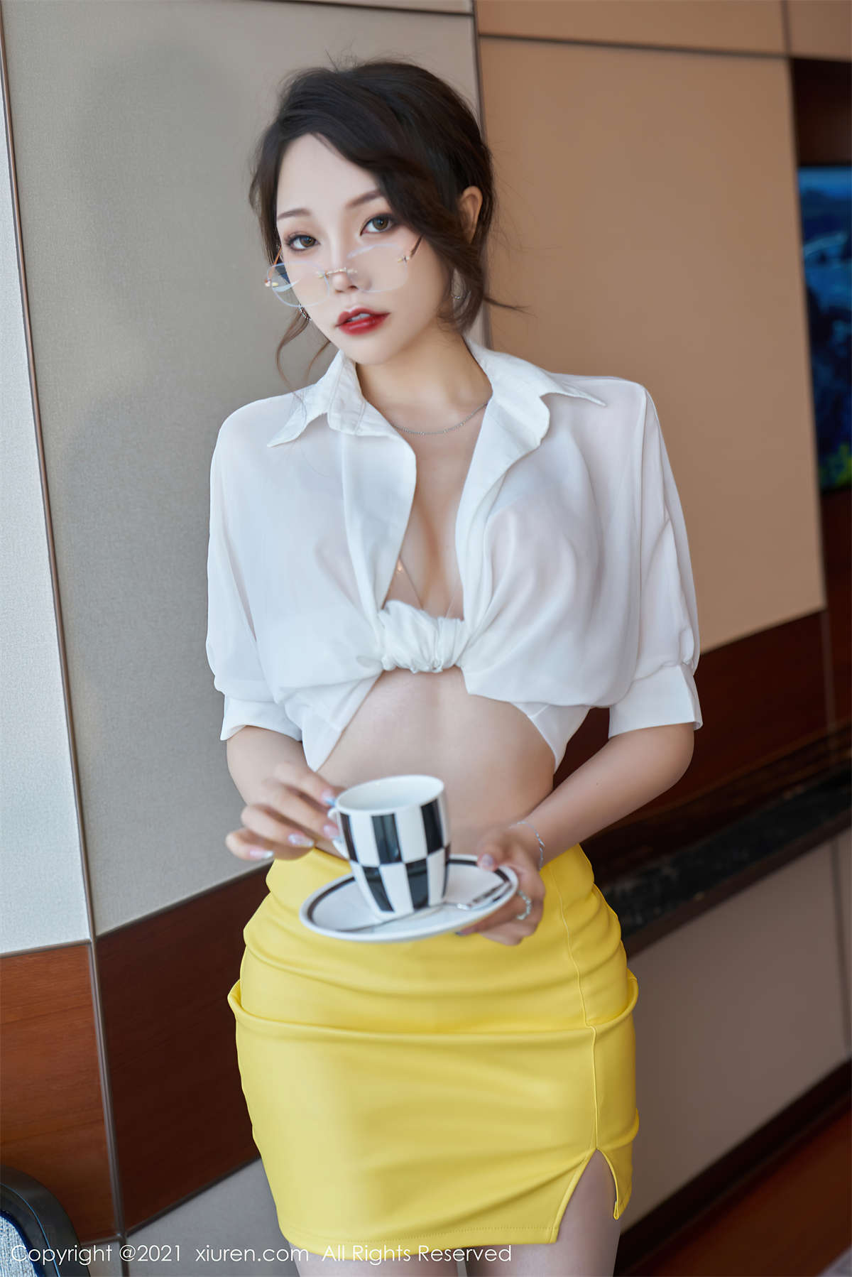 Xiuren秀人网 2021.06.15 NO.3543 芝芝Booty-日更街拍