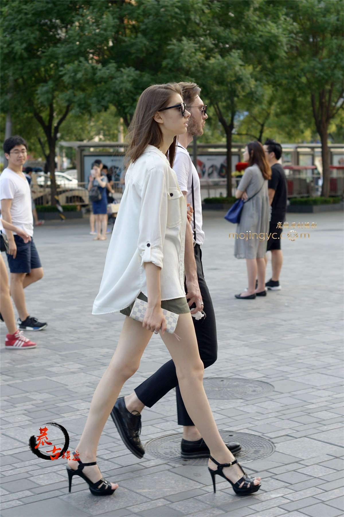 图片[2]-8-7 外国情侣-日更街拍