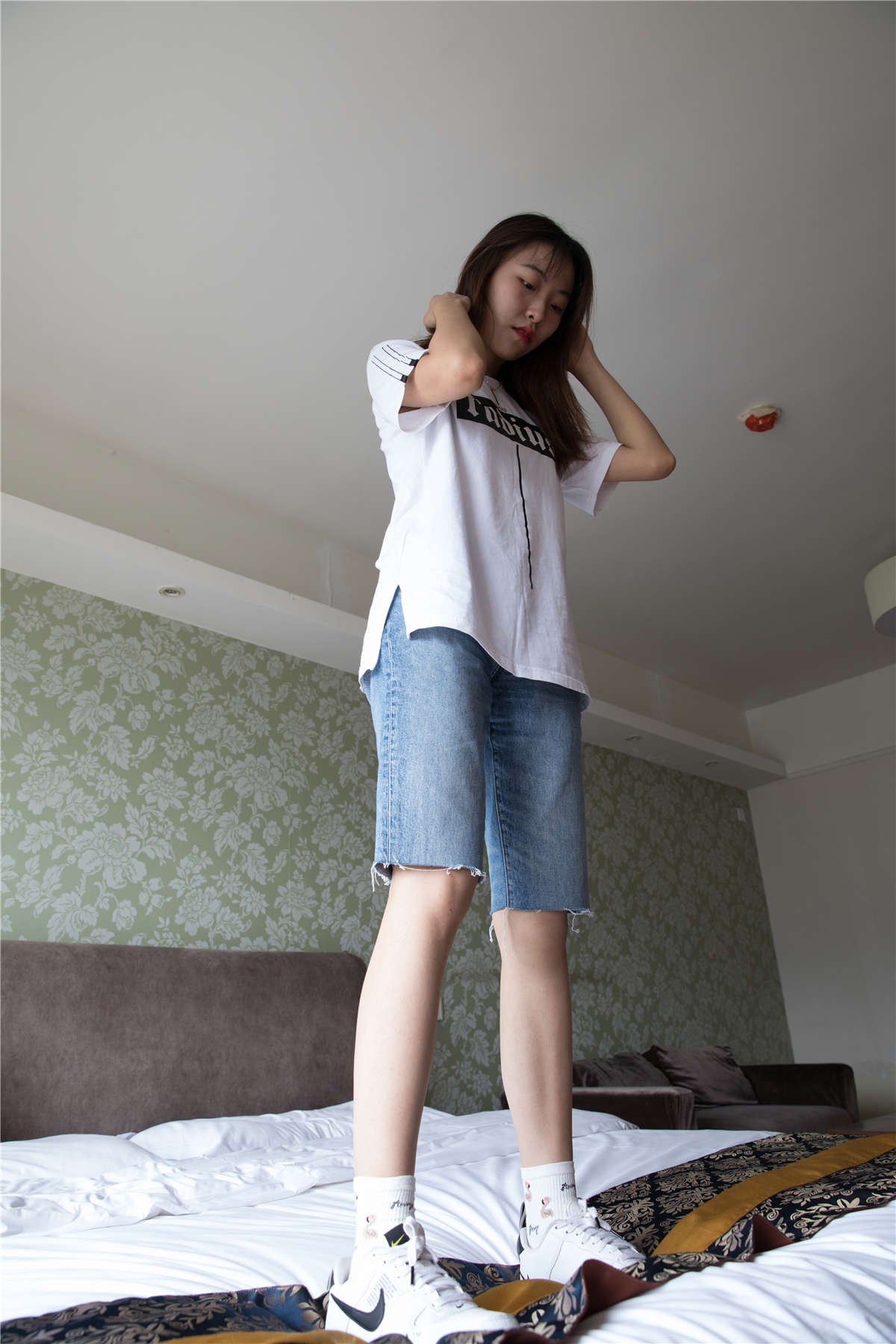 图片[2]-物恋传媒188期：elise-你给的爱，过去就不再来-日更街拍