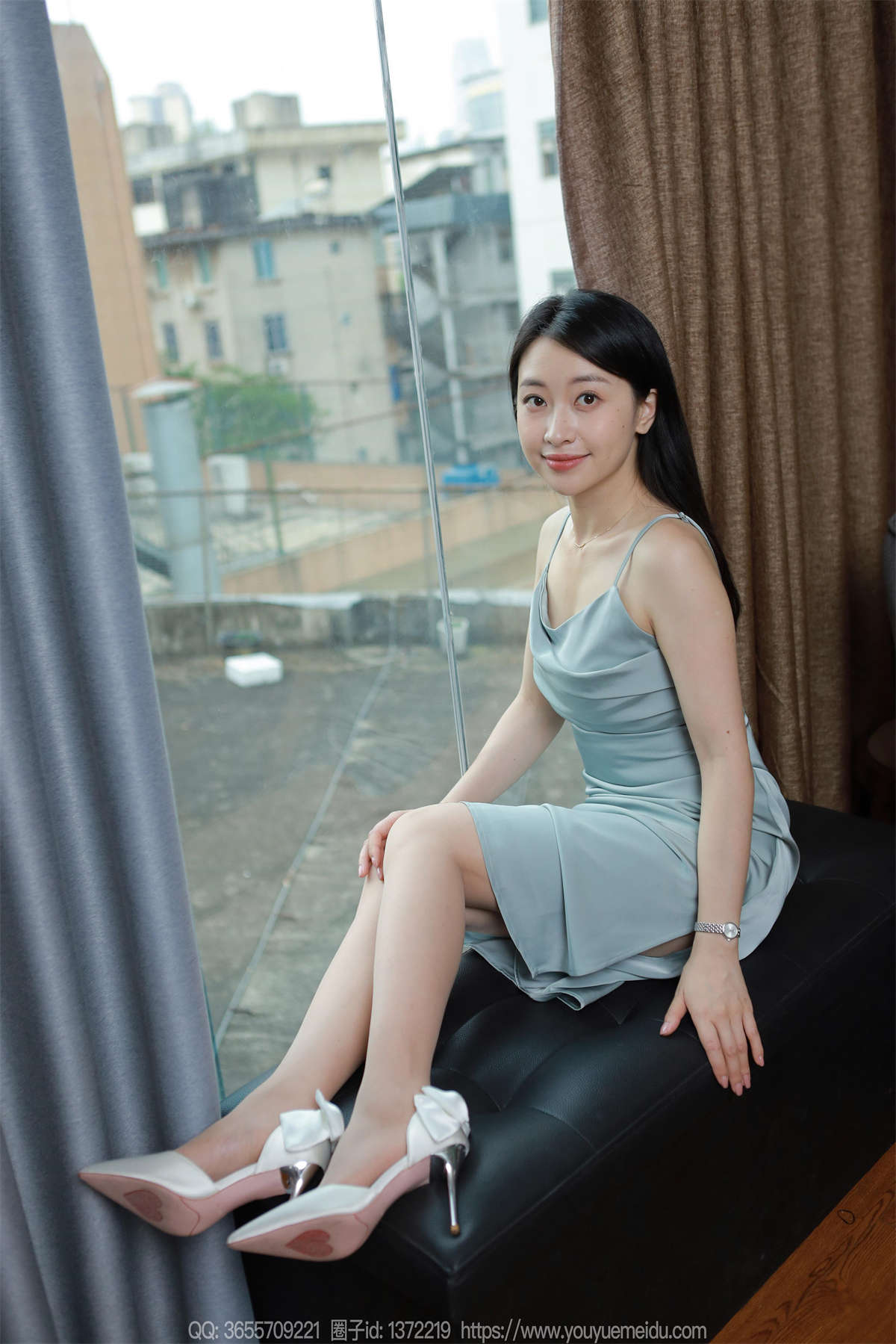 图片[2]-IESS异思趣向 2024.05.28 丝享家1753：小婕 纵享丝滑-日更街拍