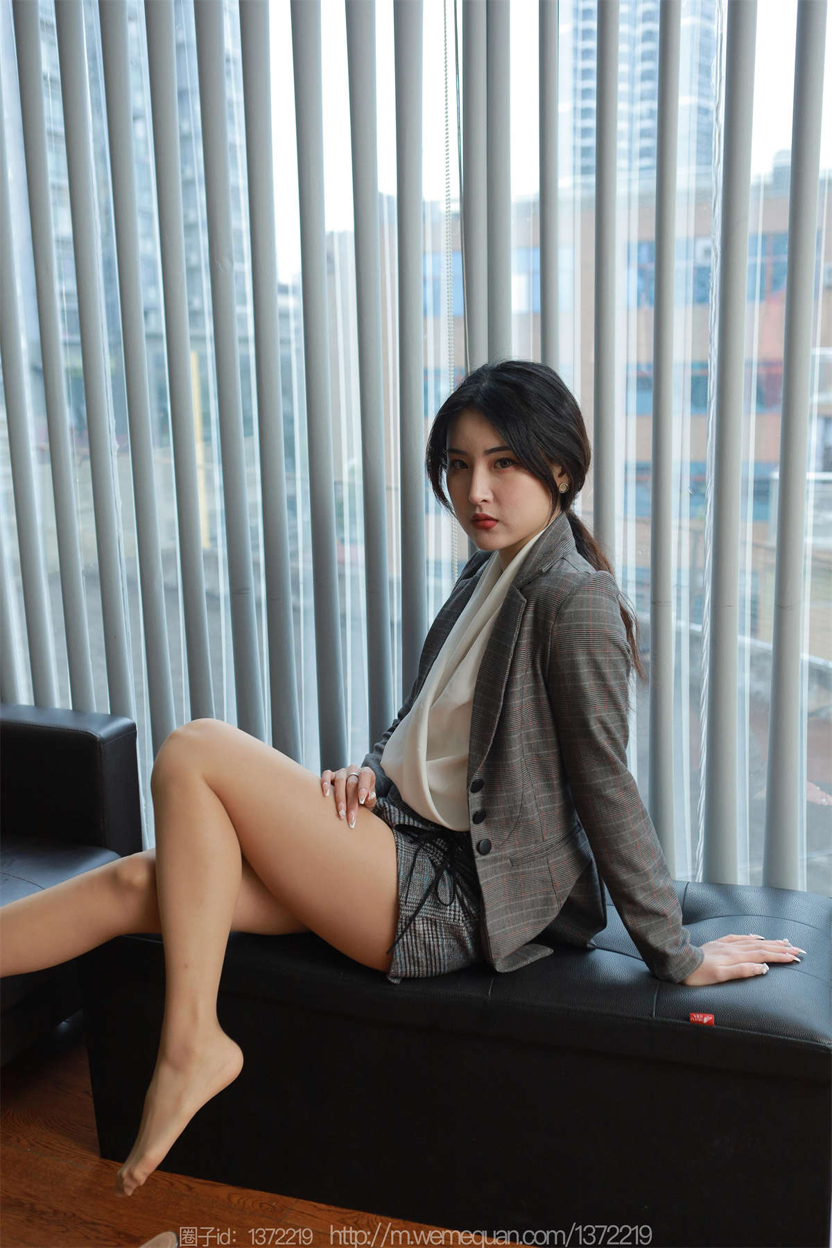 IESS异思趣向 2023.01.22 丝享家1337：小宝 开年上班啦！-日更街拍