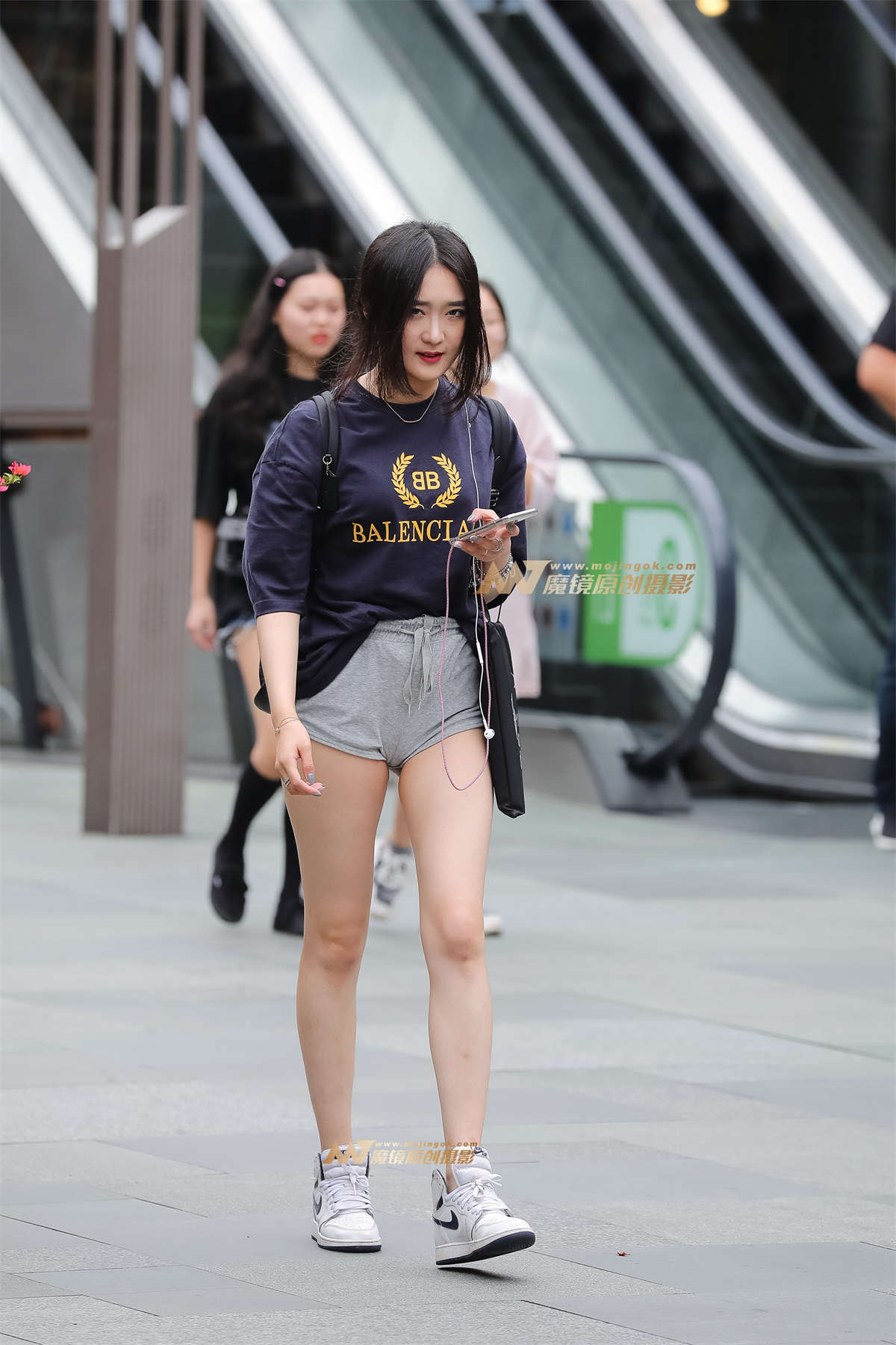 【凯恩赛帖】超短邻家小妹-日更街拍